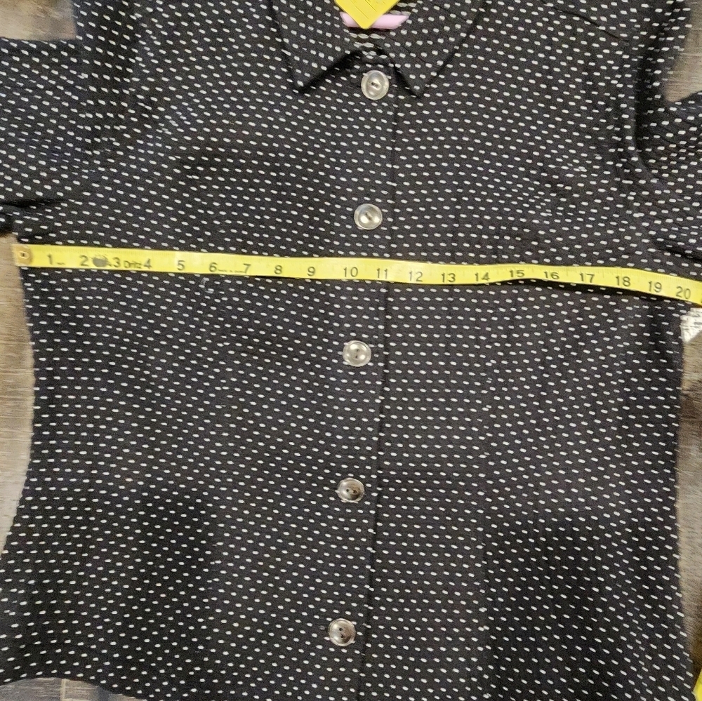 Christopher Banks Buttoned Down Top - image 5